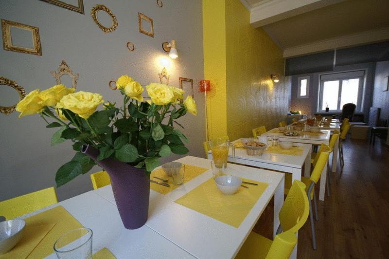 Little Hotel 2*